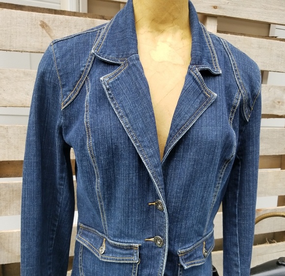 Gloria Vanderbilt denim jean jacket - Picture 1 of 8
